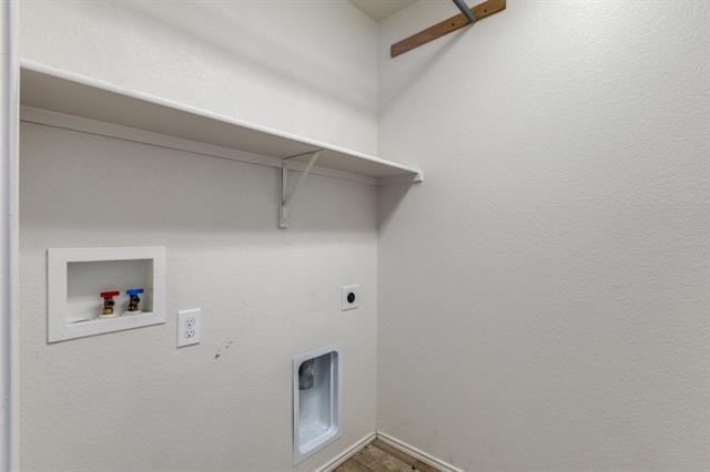 Building Photo - 325 Chalkstone Dr