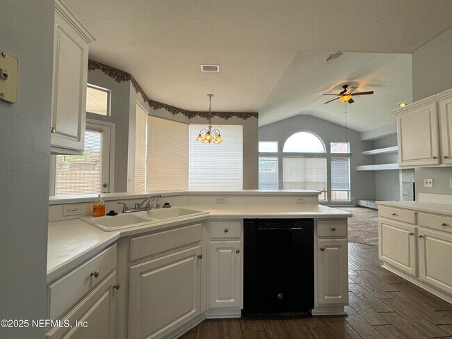 Building Photo - 1751 Daytona Ln