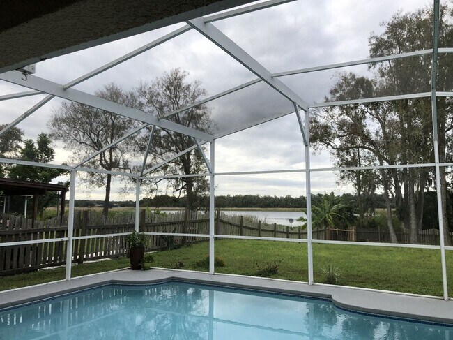 Building Photo - 6520 Lake Gloria Shores Blvd