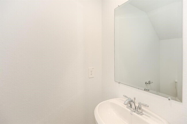Building Photo - 3021 Skyline Mesa Dr