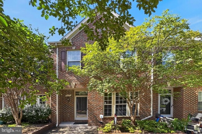 Building Photo - 6126 Madison Crest Ct
