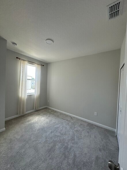 Building Photo - 5126 Tyson Ranch Blvd