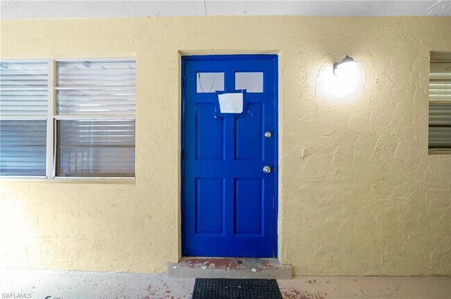 Primary Photo - 4290 Gulfstream Dr