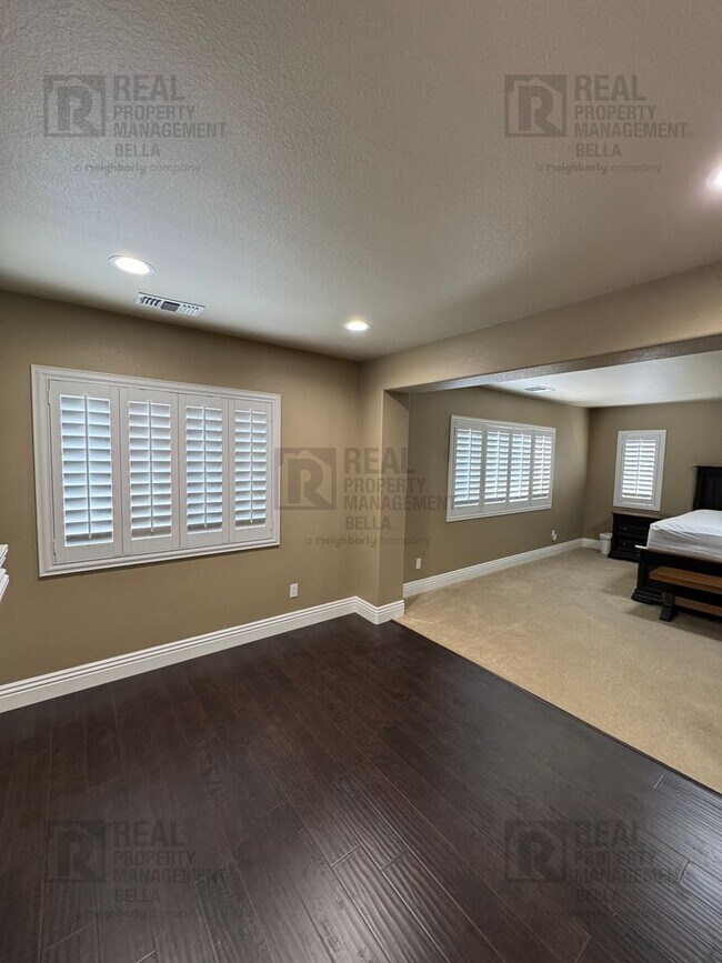 Building Photo - Spacious Murrieta Home with Pool, Spa, Firepit & Backyard Entertaining