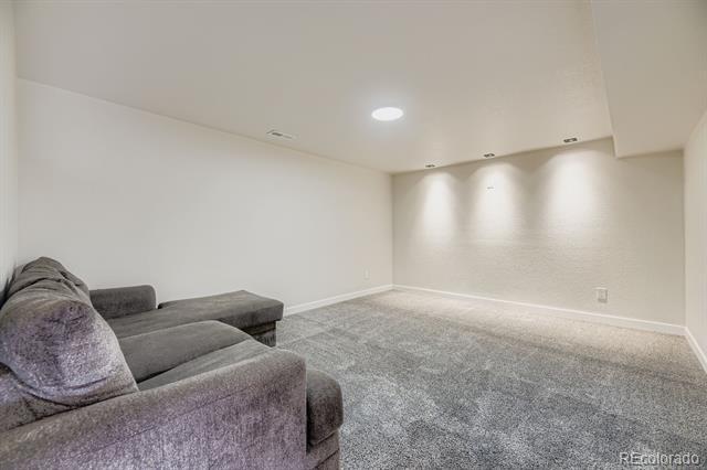 Building Photo - 952 S Garland Way