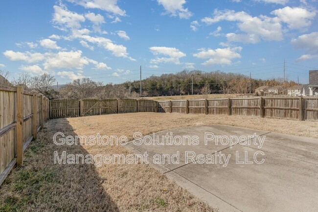 Building Photo - 475 Parmley Ln