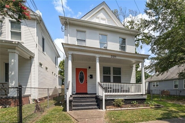Building Photo - 2011 Lansing Ave
