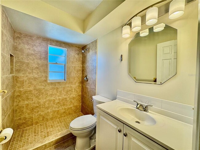 Building Photo - 29 Foxhall Ln