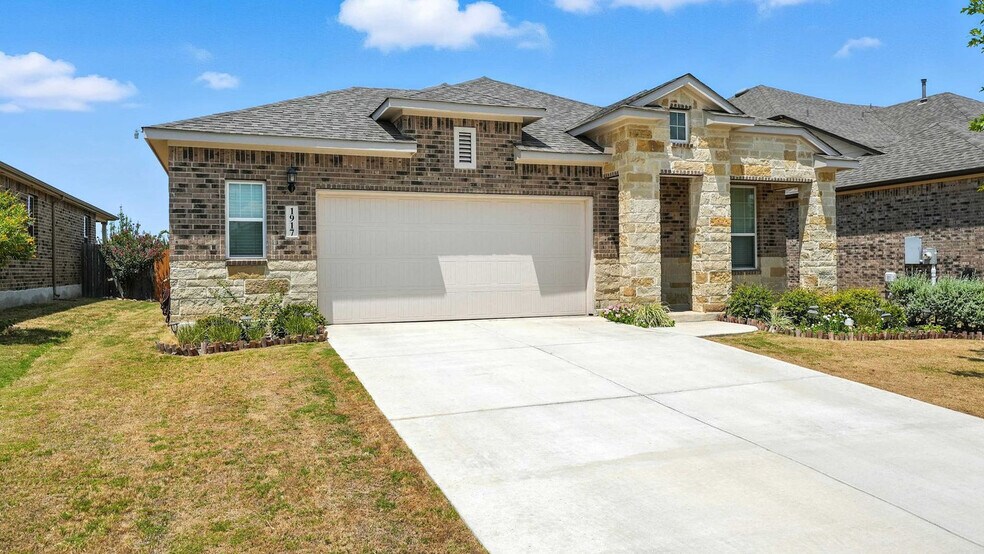 Building Photo - 1917 Shepherd Path