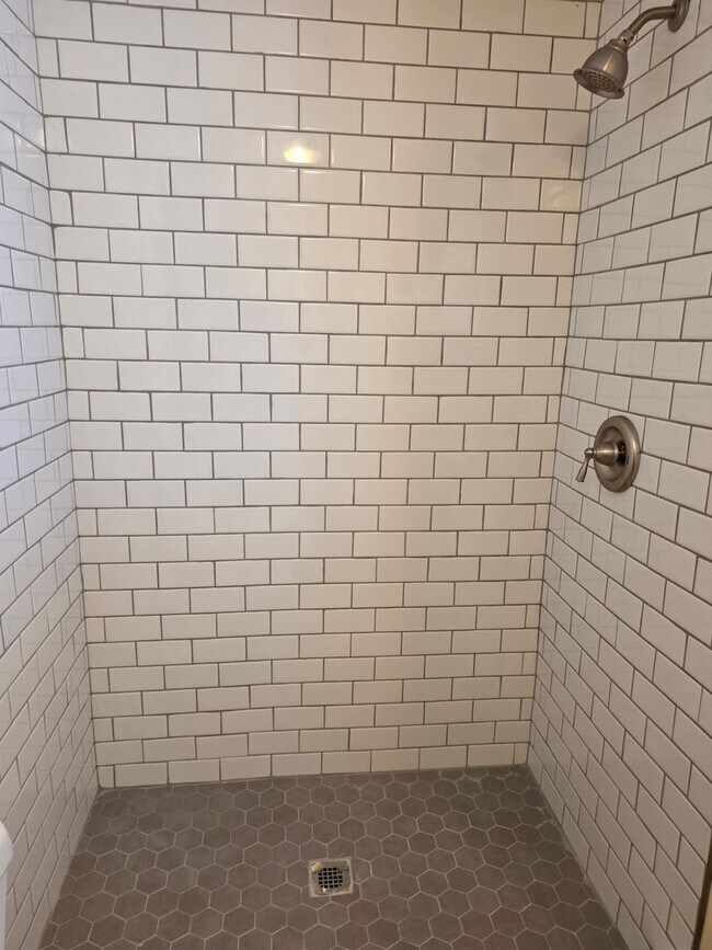 Building Photo - 2/bed 2/bath Single Wide Mobile located in...
