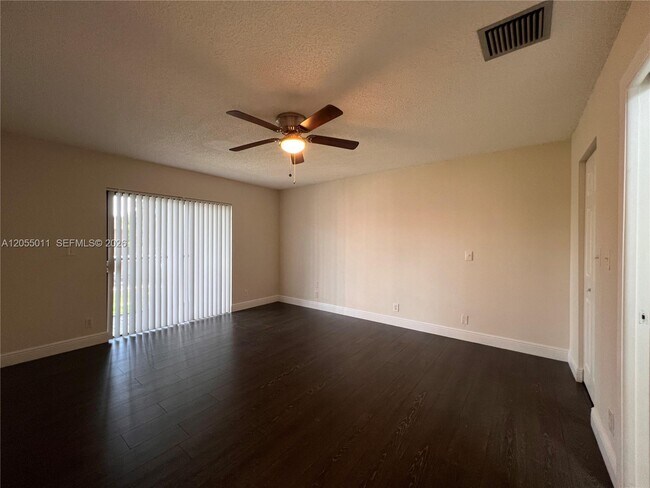 Building Photo - 2762 S University Dr