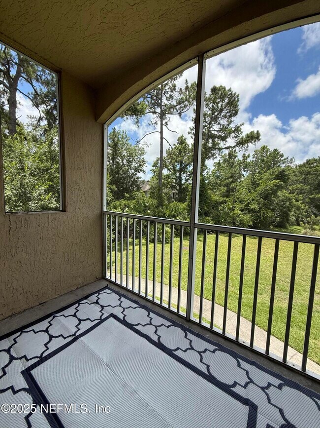 Building Photo - 440 S Villa San Marco Dr