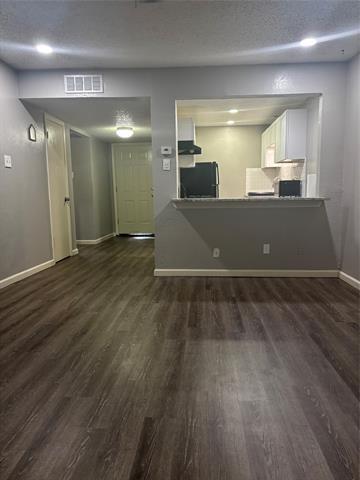 Building Photo - 6012 Westridge Ln