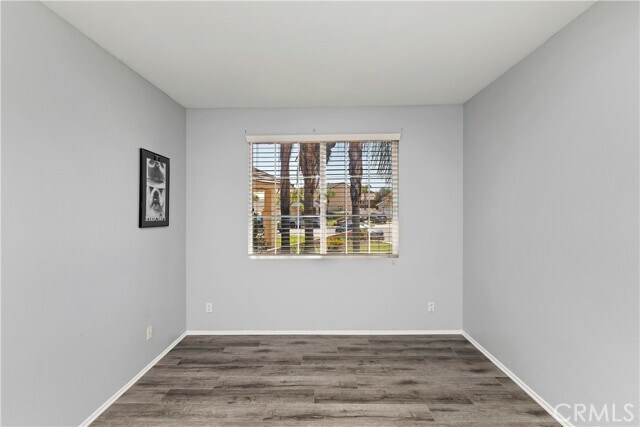 Building Photo - 42467 Thoroughbred Ln