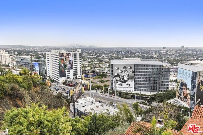 Building Photo - 1377 Miller Pl