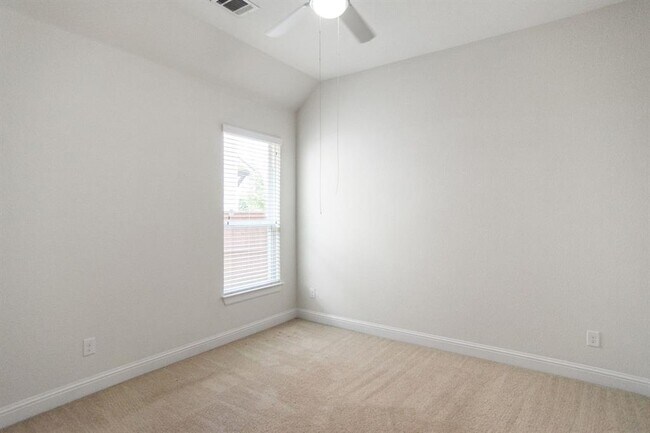 Building Photo - 3212 Prentiss Ln