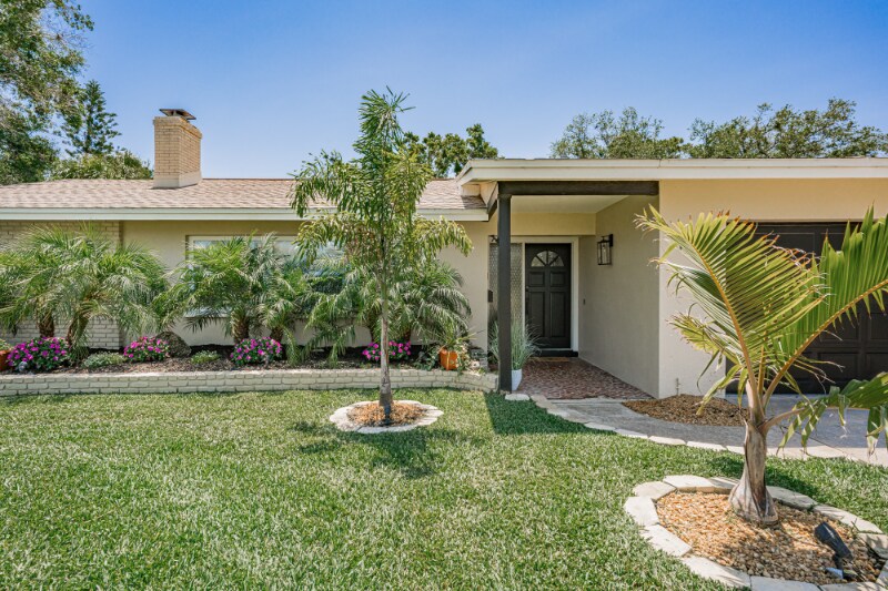 Building Photo - 1442 45th Ave NE