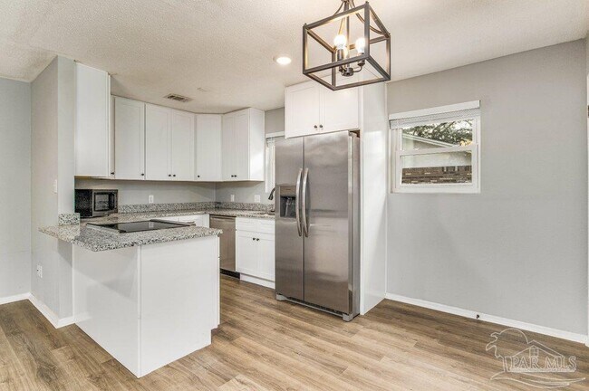 Building Photo - 5779 Wickford Ln