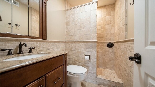 Building Photo - 2685 Placerville Ct