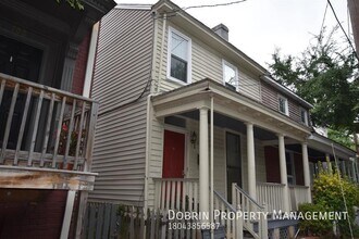 Building Photo - 704 W Clay St