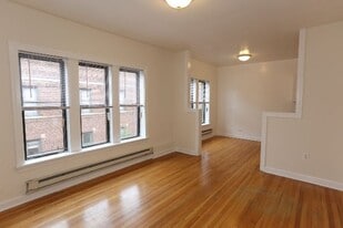 Building Photo - 3815 N Fremont St