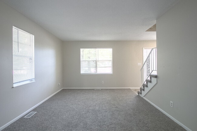 Building Photo - 10724 W 88th Terrace