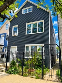 Building Photo - 2114 W 51st St