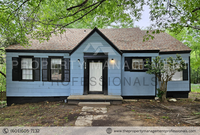 Building Photo - 219 Beverly Cir