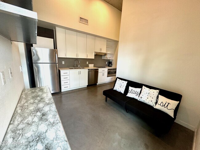 Building Photo - 1130 N 2nd St