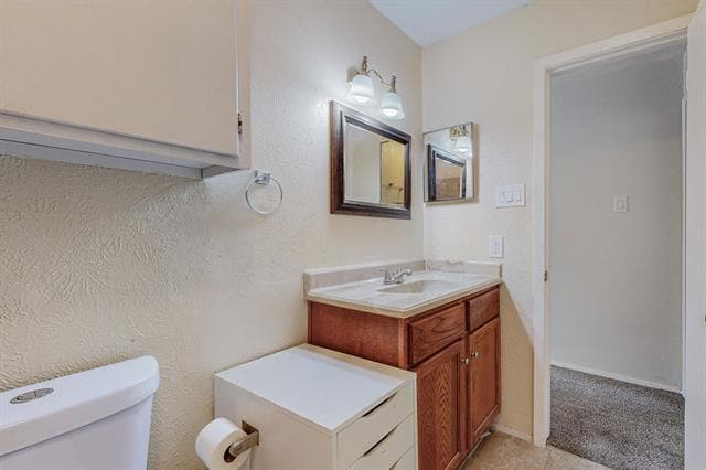 Building Photo - 13818 Methuen Green Dr