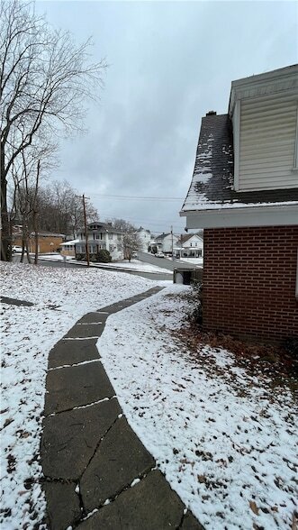 Building Photo - 814 Green St