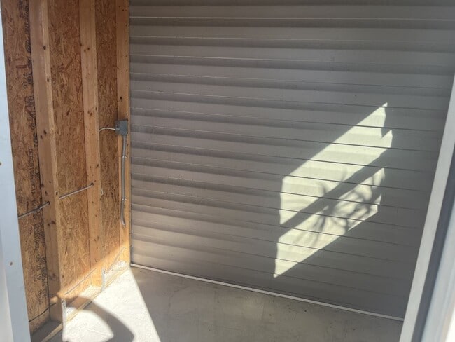 Building Photo - 3119 Wiley Ave