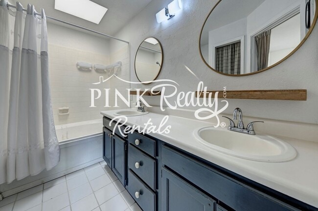 Building Photo - 4942 Galileo Dr