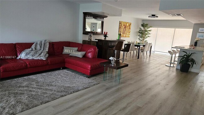 Building Photo - 16446 NE 27th Pl