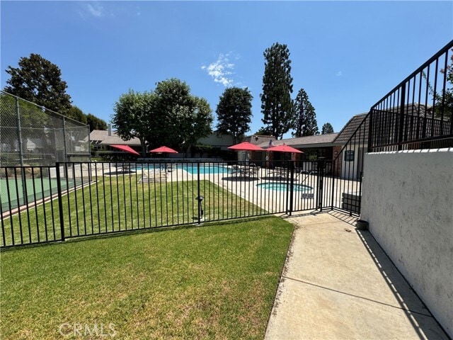 Building Photo - 12422 Tudor Way