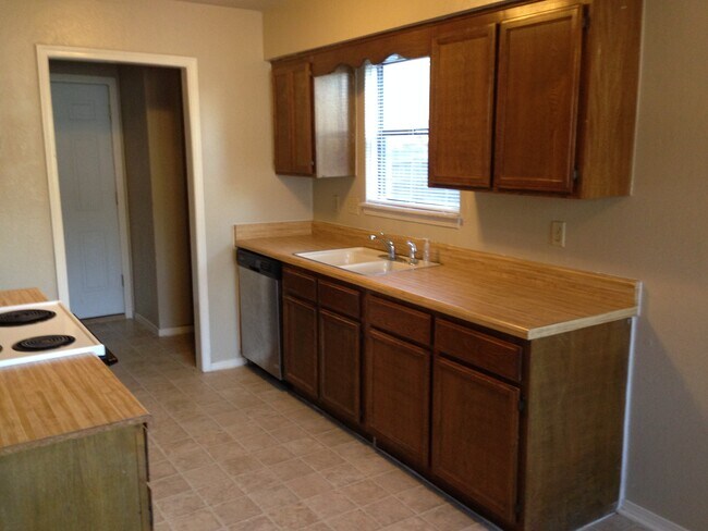 Building Photo - 3205 S 213th East Ave