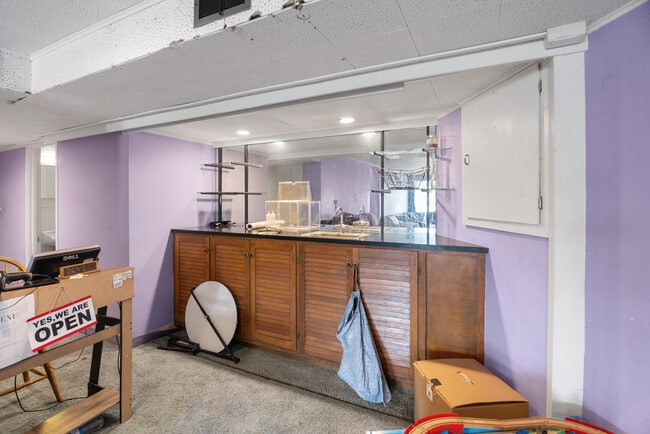 Building Photo - 4105 Riverview Dr