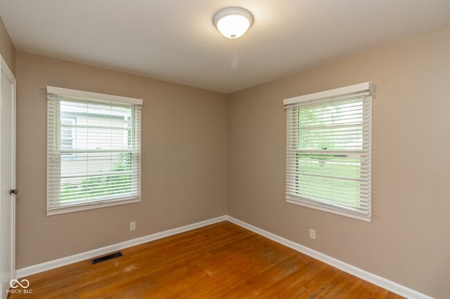 Building Photo - 1448 2nd Bomar St