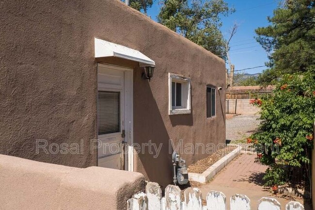 Building Photo - 1332 Boatright Dr NE