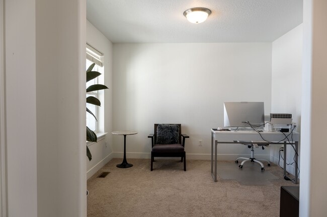 Building Photo - 14722 Canyon Wild Rd