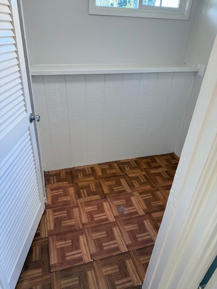 Building Photo - 411 Grand Ave