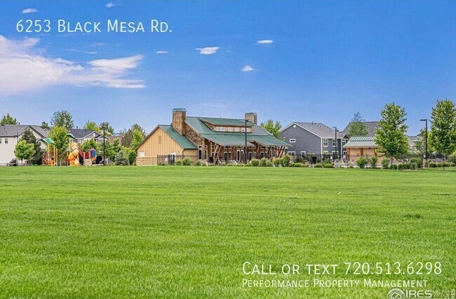 Building Photo - 6253 Black Mesa Rd