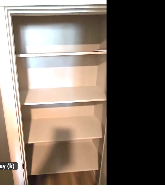 Building Photo - Join this growing Mapleton Village Community.