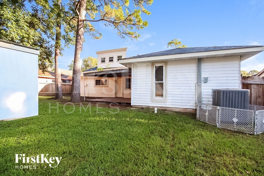 Building Photo - 1111 Harpings Way