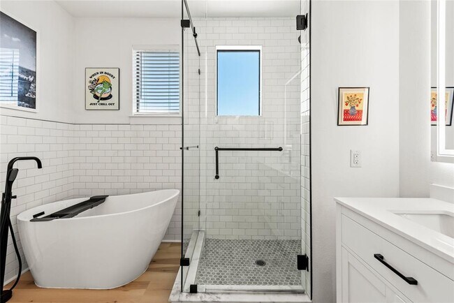 Building Photo - 3112 Corbin Ln