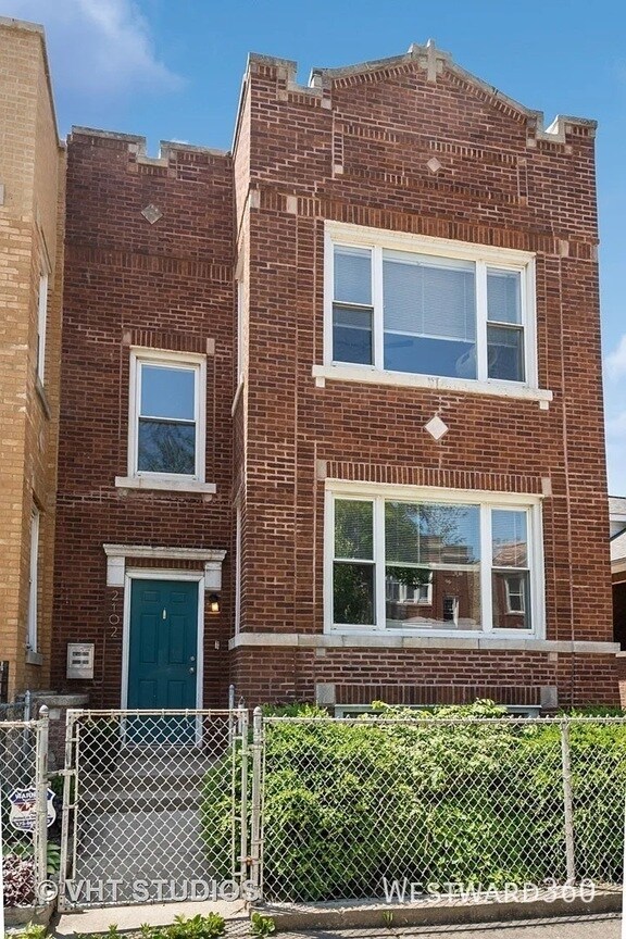 Building Photo - 2102 N Springfield Ave