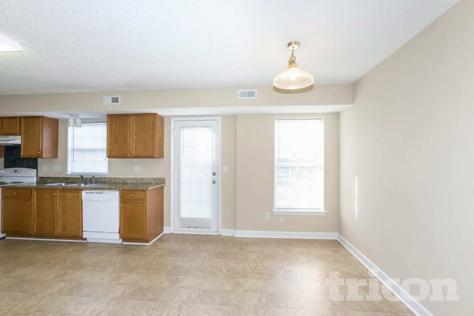 Building Photo - 1123 Alston Hill Dr