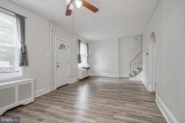 Building Photo - 30 S Railroad Ave