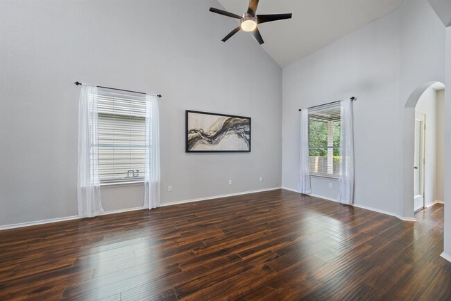 Building Photo - 2114 Campfield Pkwy