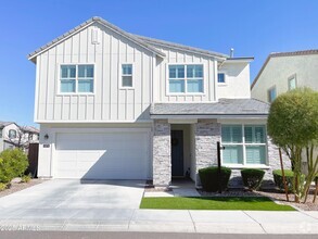 Building Photo - 1372 W Crane Dr